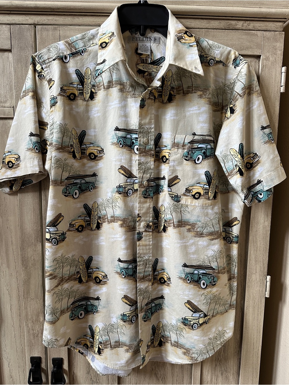 FELDINI Men’s Hawaiian Shirt Surf Vintage Car Truck Beach Tropical Medium M Sun